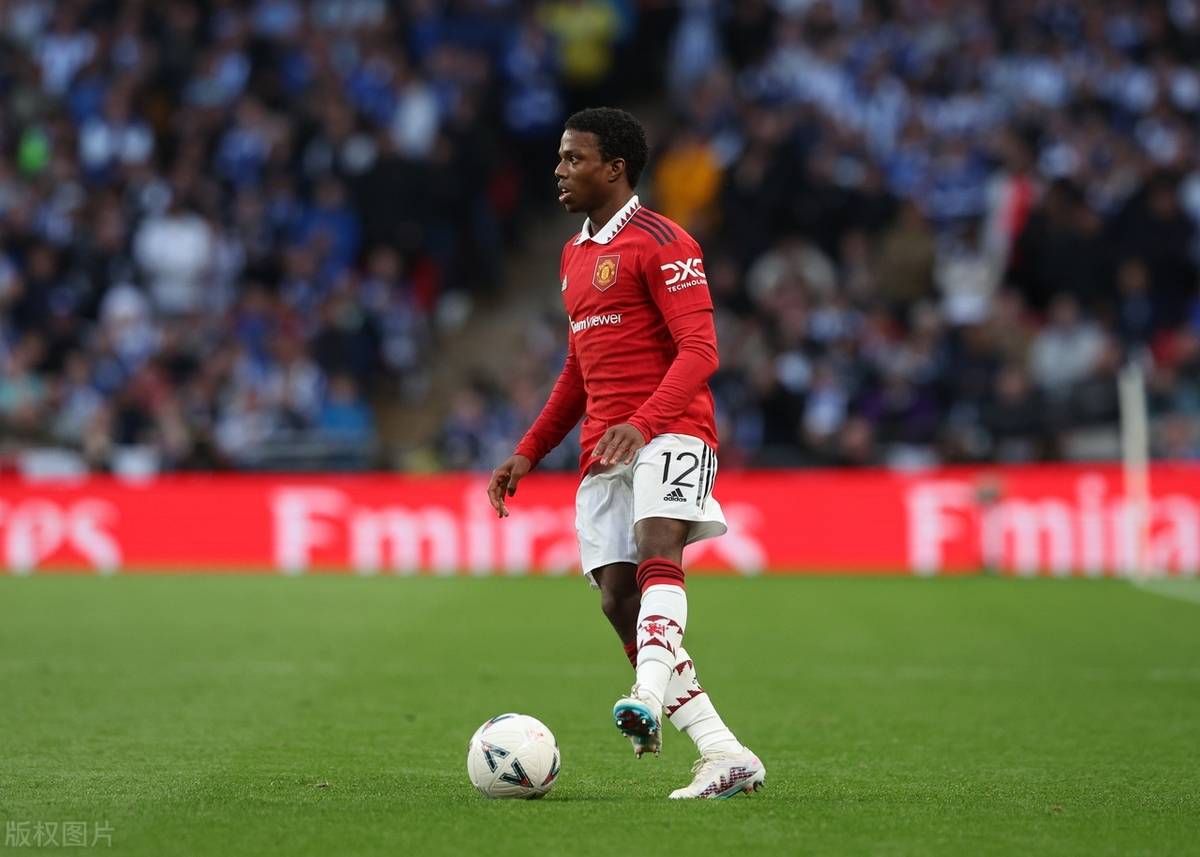 关于魔术后卫受伤，将缺席未来数场比赛的信息